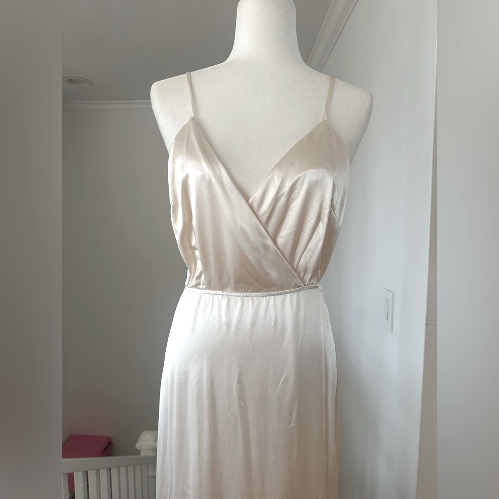 NWT Reformation Silk Bridal Alexandria Wrap Maxi Dress in Ivory White Cream - Picture 9 of 12